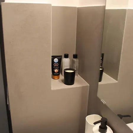 - Nicolini 39 Appartamento